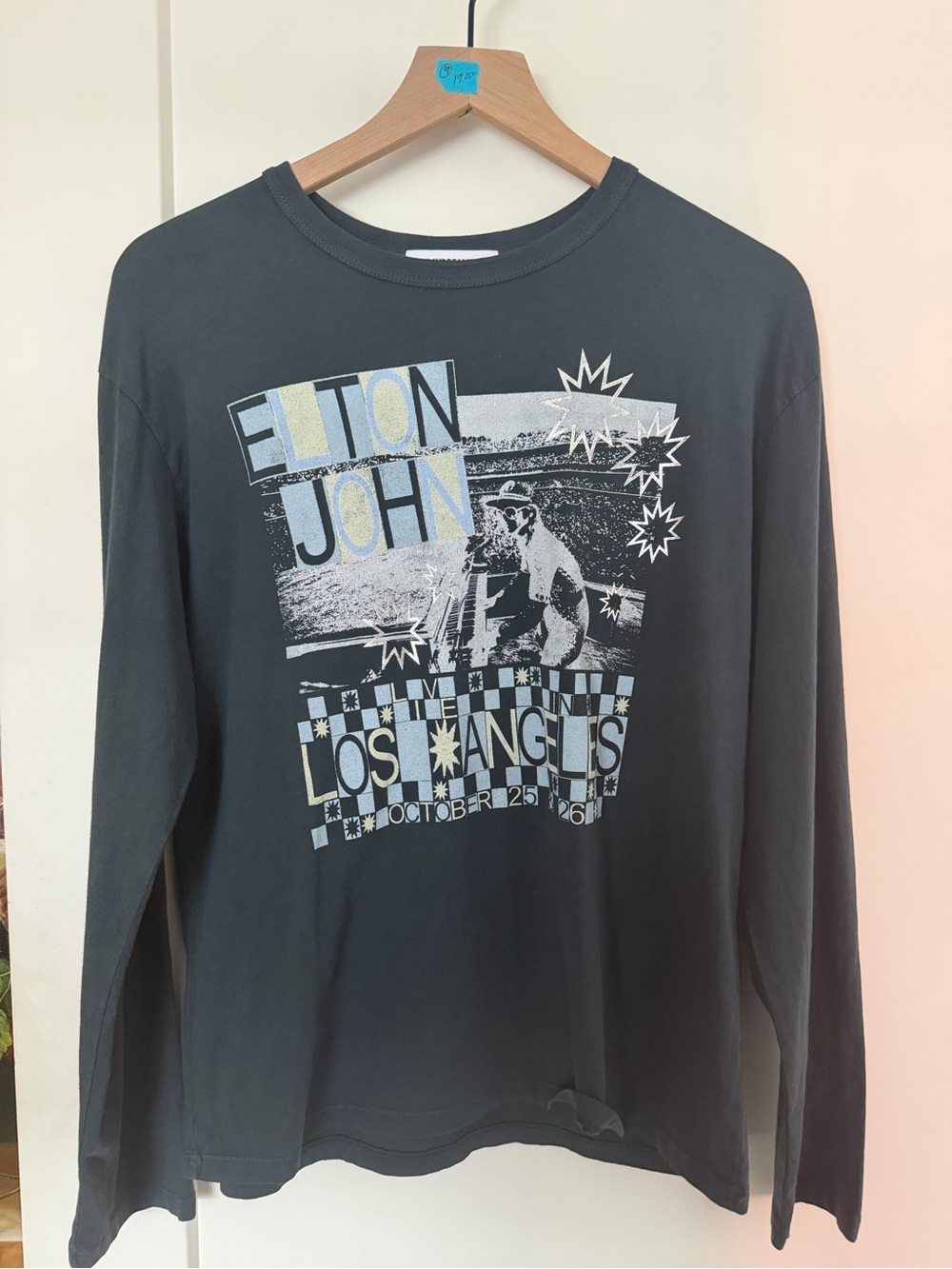 NWOT DAYDREAMER Elton John Long Sleeve Tee